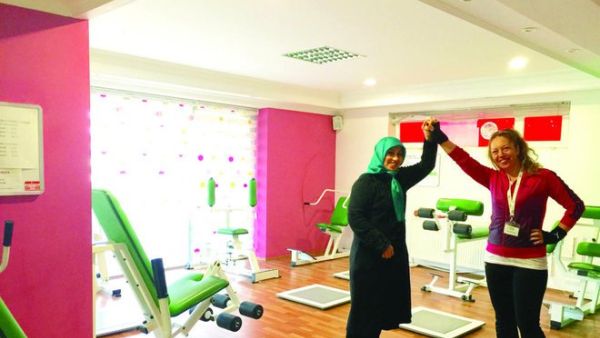 Ankara Birlik District B-fit owner Songul Uludag, left, and sport trainer Kadriye Degerli (Photo: Arab News)