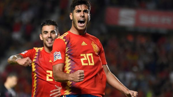 آسينسيو نجم المباراة سجل هدفاً وصنع 3 أهداف