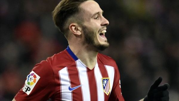 نيغيز يحتفل بهدفه