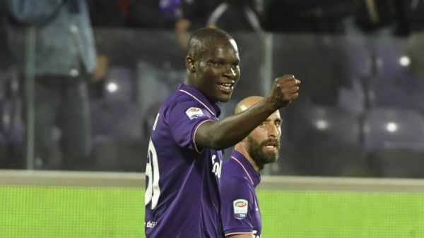 باباكار يقود الفيولا لفوز مجنون