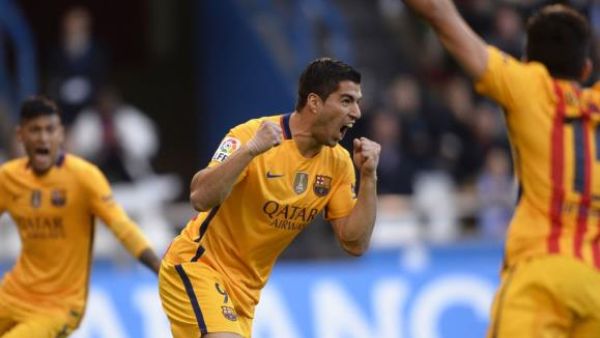 سواريز يقود برشلونة لفوز كبير