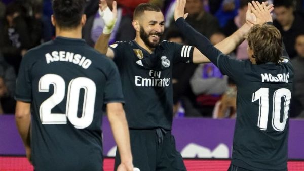  Karim Benzema scored a second-half brace as Raphael Varane and Luka Modric were also on target for Real Madrid at Real Valladolid. 