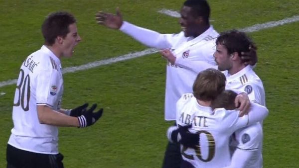 ميلان يستعيد نغمة الانتصارات بعد 3 خسائر متتالية في الدوري