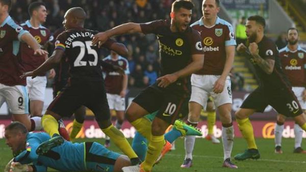 أغويرو يقود سيتي للفوز