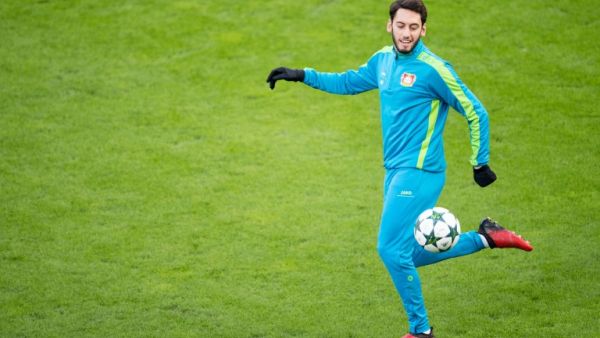 The Rossoneri's capture of the Turk has moved a step closer, with the Bayer Leverkusen star now en route for his medical