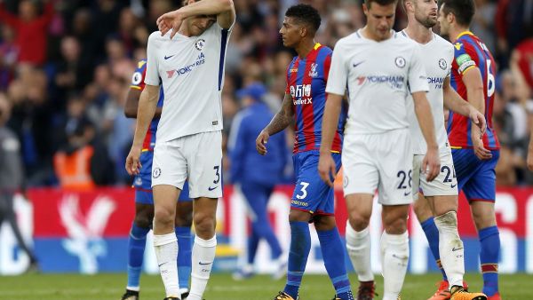 بالاس يصعق تشيلسي حامل اللقب