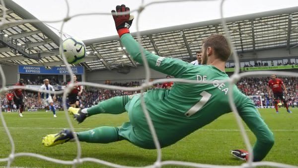 غروس يسجل هدف برايتون الثالث