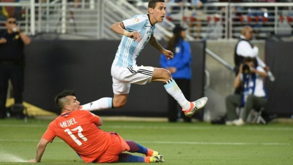 دي ماريا يسدد ليسجل هدف الأرجنتين الأول