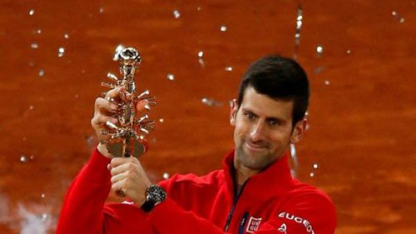 ديوكوفيتش يظفر بلقب مدريد