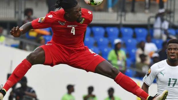 إيمانويل أديبايور خلال المباراة