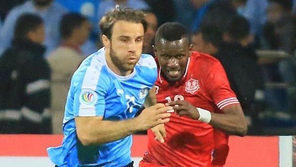 من لقاء الذهاب بين الفريقين