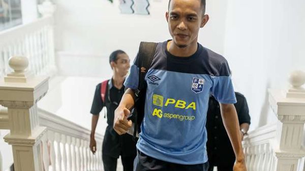 هدف رائع من الدوري الماليزي