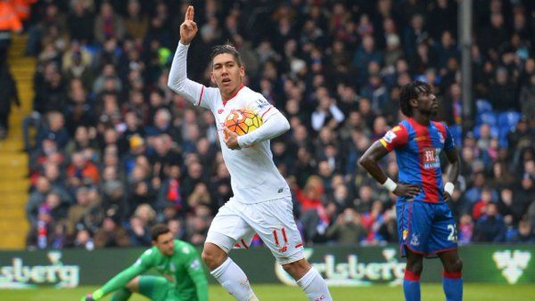 فيرمينو يحتفل بهدفه