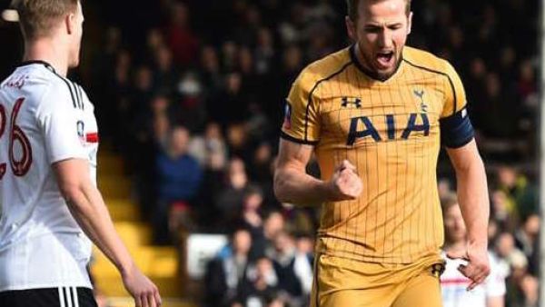 كاين يقود سبيرز لفوز كبير