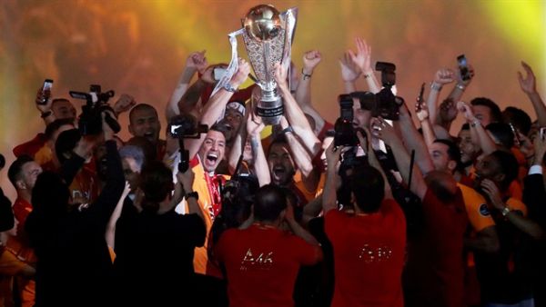 Galatasaray win title for 21st time (Photo: yenisafak.com)
