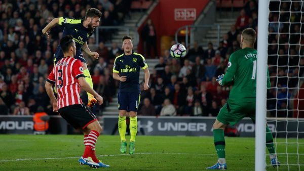 آرسنال يحيي آماله في التأهل لدوري الأبطال
