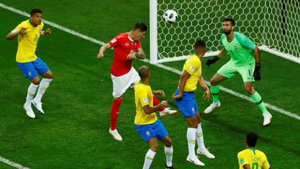 لقطة هدف التعادل لسويسرا