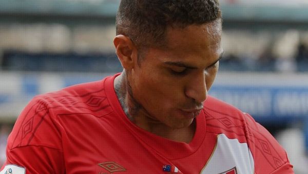 غيريرو يقود بيرو لفوز معنوي