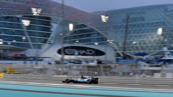Mercedes' British driver Lewis Hamilton drives during the second practice session ahead of the Abu Dhabi Formula One Grand Prix at the Yas Marina circuit on November 24, 2017.
Andrej ISAKOVIC / AFP
