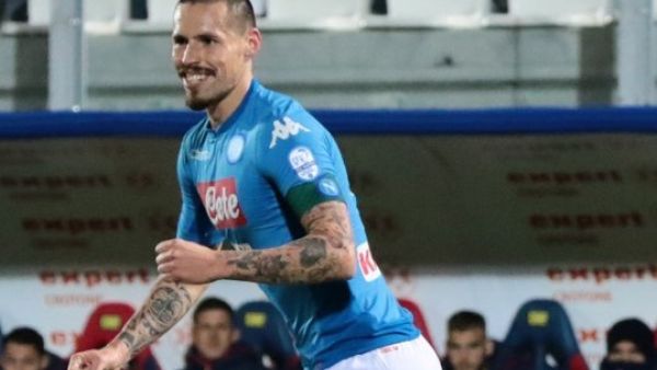 هامشيك يحتفل بهدفه