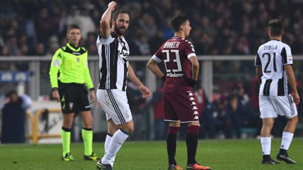 هيغواين يقود اليوفي للفوز