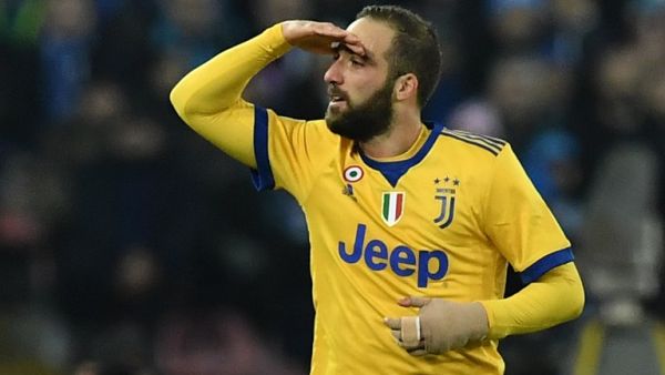 هيغواين يرد على جماهير نابولي التي ما زالت تعتبره خائناً برحيله إلى الغريم يوفنتوس