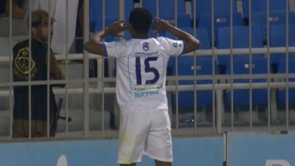 الشمراني يحتفل بهدفه