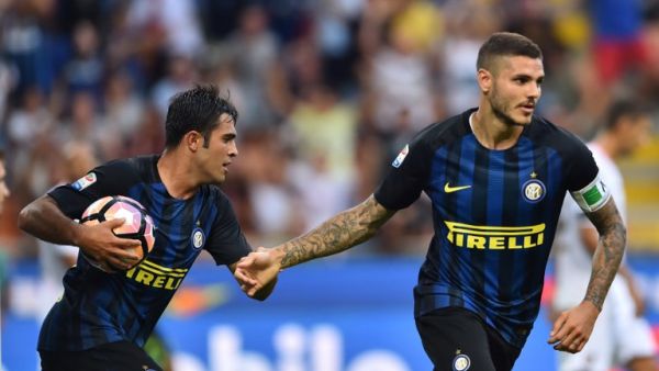 إيكاردي (يمين) ينقذ إنتر من خسارة ثانية على التوالي