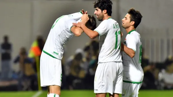 العراق تتصدر المجموعة الثانية