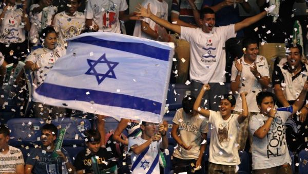The Omani representatives were followed by the delegations of Bahrain, Lebanon, United Arab Emirates, Morocco and Iraq, that threatened to leave the tournament