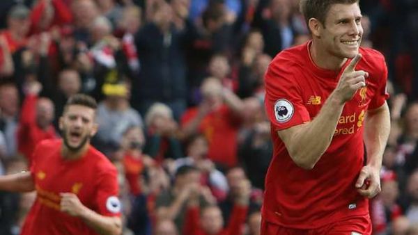 ميلنر يسجل مرتين ويهدف الريدز فوزاً مهماً