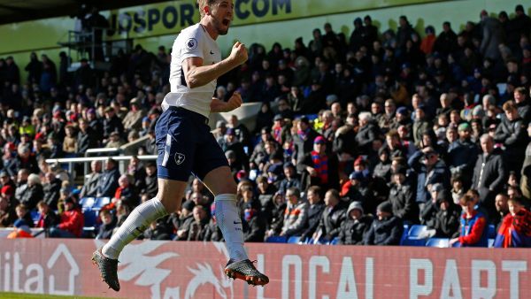 كاين يستعيد صدارة هدافي البريميير ليغ من غريمه صلاح