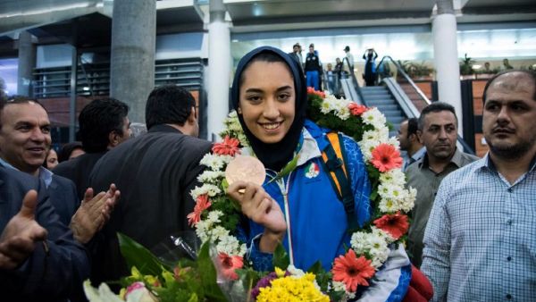 Kimia Alizadeh