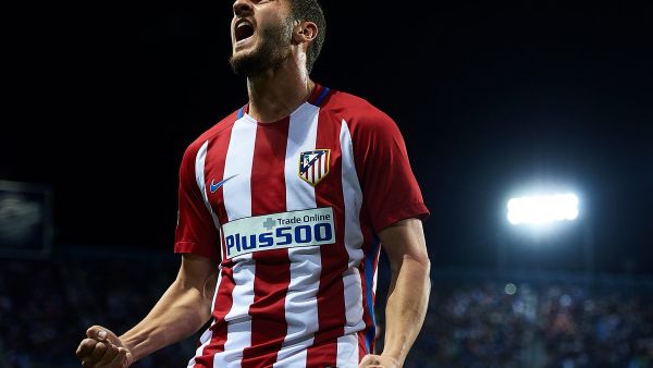 كوكي يحتفل بهدفه