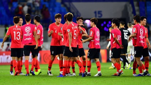  South Korea got their 2019 Asian Cup campaign off to a winning - if underwhelming - start, beating Philippines 1-0 in Group C. 
