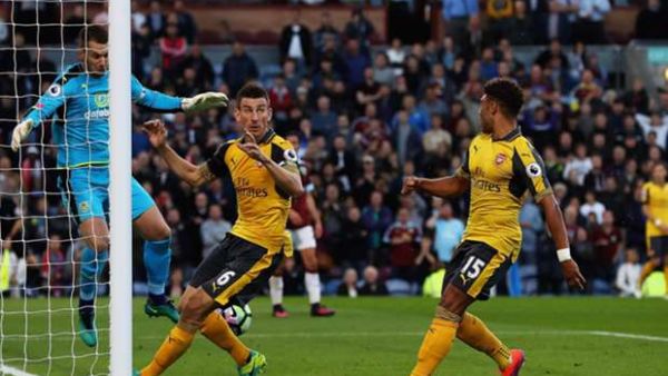 لقطة الهدف المثيرة للجدل