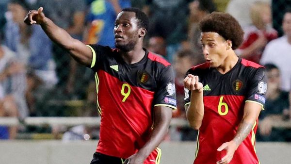 بلجيكا تؤكد تفوقها بفضل لوكاكو (يسار)