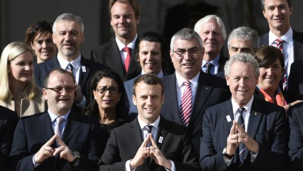 The Paris team held out for the 2024 Games, saying that their planned Olympic Village site could not be held open for the later date and that their guarantees from central and regional government were specific to 2024.
