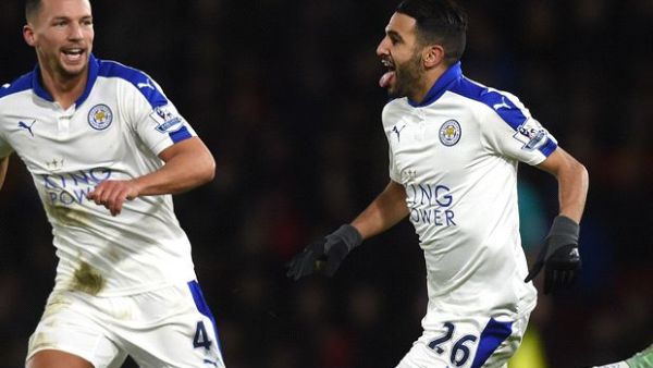 محرز يحتفل بهدفه الجميل رفقة درينكوتر