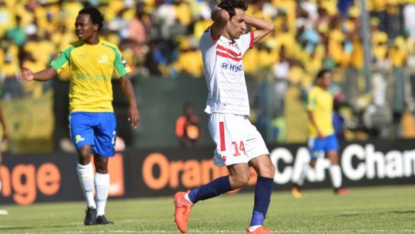 Zamalek's Aly Salama reacts after missing a goal opportunity during the CAF Championship final football match on October 15, 2016 at Atteridgville Stadium in Pretoria, South Africa.
STRINGER / AFP