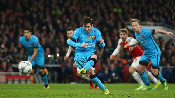 ميسي يؤكد علو كعبه من جديد