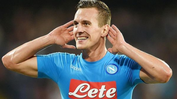 ميليك ينسي جماهير نابولي الهداف غونزالو هيغواين