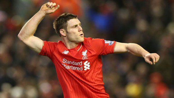 ميلنر يحتفل بهدفه