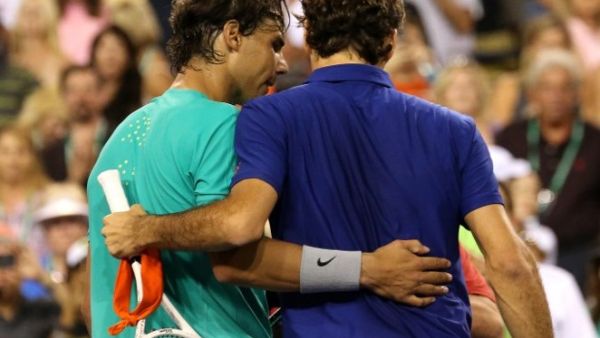 فيدرر يتمنى مواجهة نادال في النهائي