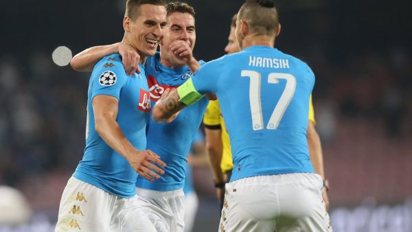 نابولي يؤكد صدارته للمجموعة