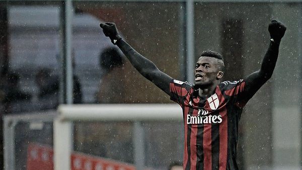 نيانغ يحتفل بهدفه