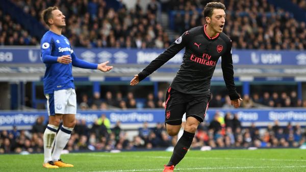 مسعود أوزيل