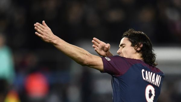 كافاني يعزز رصيده في صدارة الهدافين برصيد 16 هدفاً