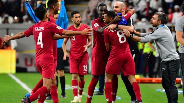  Felix Sanchez's Qatar are into the 2019 Asian Cup final thanks to an impressive 4-0 win over host nation United Arab Emirates. 