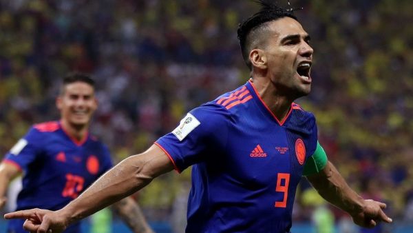 فالكاو يحتفل بهدفه